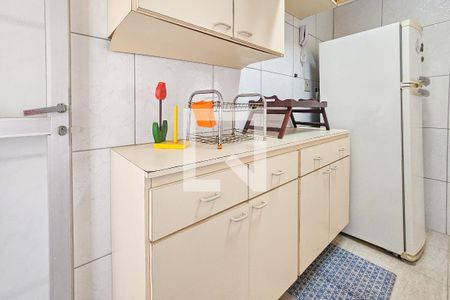 Cozinha de apartamento para alugar com 1 quarto, 99m² em Balneario Cidade Atlantica, Guarujá