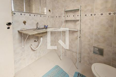 Banheiro de apartamento para alugar com 1 quarto, 99m² em Balneario Cidade Atlantica, Guarujá