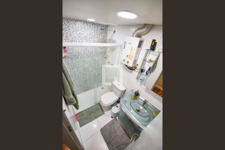 Apartamento à venda com 64m², 3 quartos e 1 vaga Apartamento à venda com 64m², 3 quartos e 1 vagaBanheiro Social