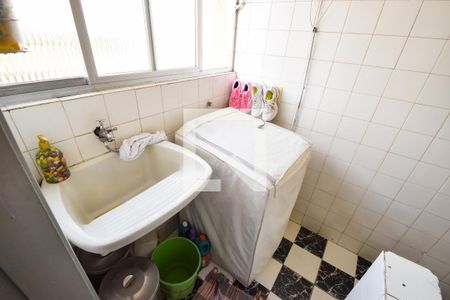 Apartamento à venda com 64m², 3 quartos e 1 vaga Apartamento à venda com 64m², 3 quartos e 1 vagaÁrea de Serviço