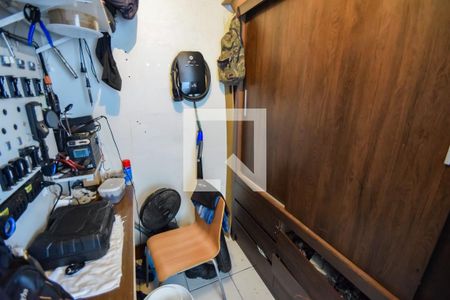 Apartamento à venda com 64m², 3 quartos e 1 vaga Apartamento à venda com 64m², 3 quartos e 1 vagaQuarto de Serviço
