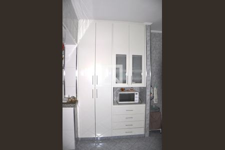 Casa à venda com 184m², 3 quartos e 3 vagasCozinha