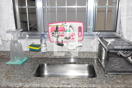 Casa à venda com 184m², 3 quartos e 3 vagasCozinha