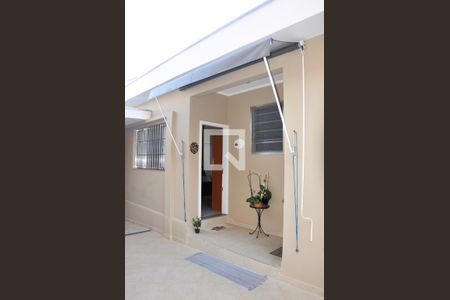 Casa à venda com 184m², 3 quartos e 3 vagasQuintal e Garagem