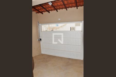 Casa à venda com 184m², 3 quartos e 3 vagasQuintal e Garagem