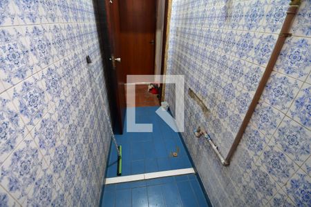 Casa para alugar com 200m², 3 quartos e 20 vagasBanheiro 2