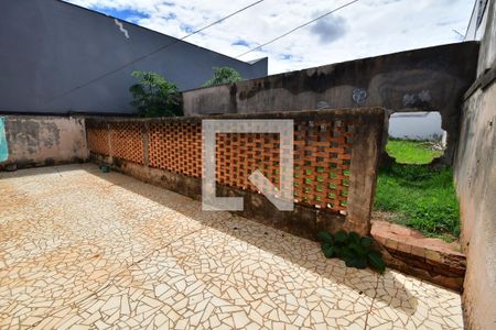 Casa para alugar com 200m², 3 quartos e 20 vagasQuintal