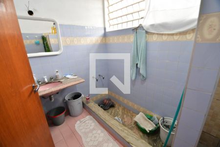 Casa para alugar com 200m², 3 quartos e 20 vagasBanheiro
