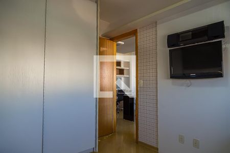 Apartamento à venda com 42m², 1 quarto e 2 vagasSuíte