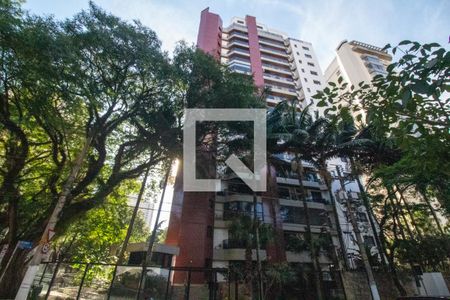 Apartamento à venda com 205m², 4 quartos e 3 vagasFachada
