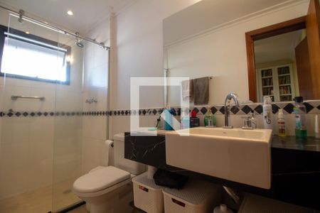 Apartamento à venda com 205m², 4 quartos e 3 vagasBanheiro da Suíte 1