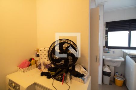 Apartamento à venda com 205m², 4 quartos e 3 vagasDependência de Serviço