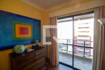 Apartamento à venda com 205m², 4 quartos e 3 vagasEscritório