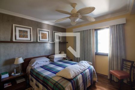 Apartamento à venda com 205m², 4 quartos e 3 vagasSuíte 2