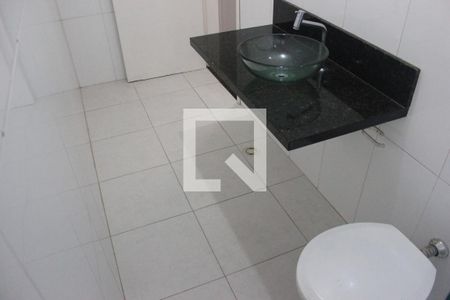 Casa para alugar com 125m², 4 quartos e 2 vagasBanheiro da Suíte