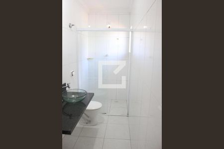 Casa para alugar com 125m², 4 quartos e 2 vagasBanheiro da Suíte