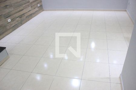 Sala de casa para alugar com 4 quartos, 125m² em Parque Continental Ii, Guarulhos