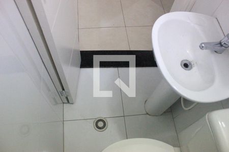 Lavabo de casa para alugar com 4 quartos, 125m² em Parque Continental Ii, Guarulhos
