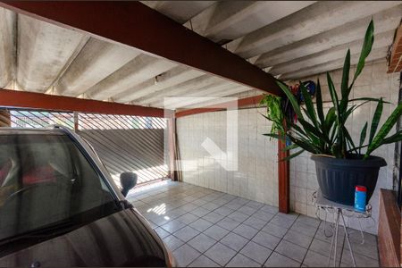 Casa à venda com 140m², 3 quartos e 2 vagas Casa à venda com 140m², 3 quartos e 2 vagasGaragem