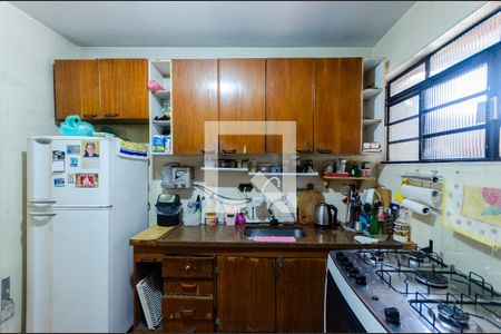 Casa à venda com 140m², 3 quartos e 2 vagas Casa à venda com 140m², 3 quartos e 2 vagasCozinha