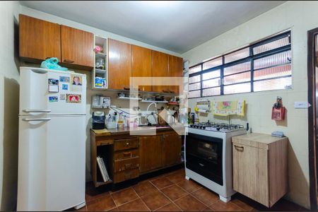 Casa à venda com 140m², 3 quartos e 2 vagas Casa à venda com 140m², 3 quartos e 2 vagasCozinha