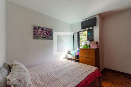 Casa à venda com 140m², 3 quartos e 2 vagas Casa à venda com 140m², 3 quartos e 2 vagasQuarto 3