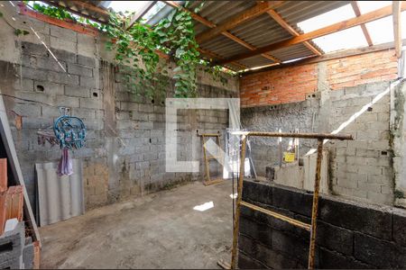 Casa à venda com 140m², 3 quartos e 2 vagas Casa à venda com 140m², 3 quartos e 2 vagasÁrea de Serviço