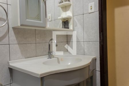 Casa à venda com 365m², 4 quartos e 1 vaga Casa à venda com 365m², 4 quartos e 1 vagaBanheiro 1