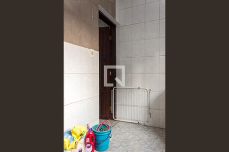 Casa à venda com 365m², 4 quartos e 1 vaga Casa à venda com 365m², 4 quartos e 1 vagaÁrea de Serviço