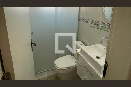 Apartamento à venda com 56m², 3 quartos e 1 vaga Apartamento à venda com 56m², 3 quartos e 1 vagaBanheiro