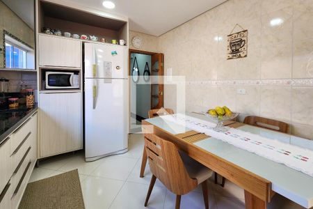 Casa à venda com 105m², 2 quartos e 2 vagasCozinha