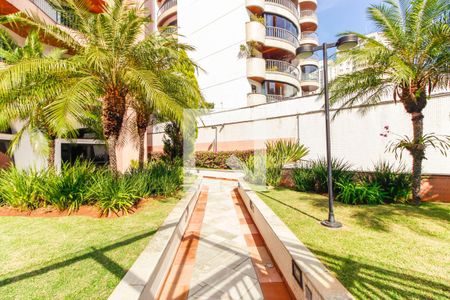 Apartamento à venda com 210m², 4 quartos e 3 vagasCorredor de Entrada