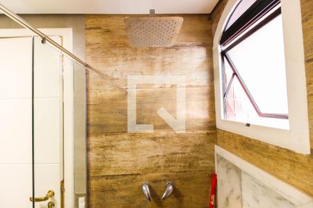 Apartamento à venda com 210m², 4 quartos e 3 vagasBanheiro da Suíte 1