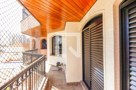 Apartamento à venda com 210m², 4 quartos e 3 vagasSacada