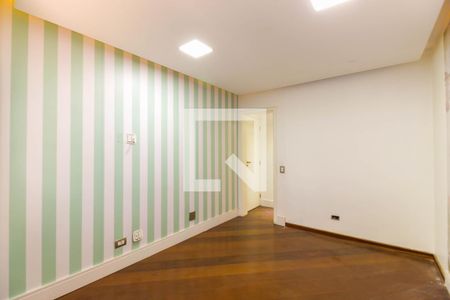 Apartamento à venda com 210m², 4 quartos e 3 vagasSuíte 2