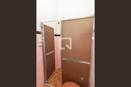 Casa à venda com 300m², 2 quartos e 3 vagasBanheiro