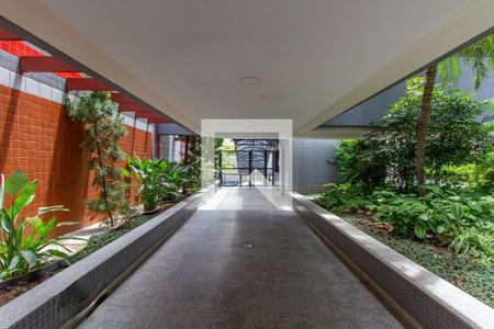 Apartamento à venda com 247m², 3 quartos e 2 vagas Apartamento à venda com 247m², 3 quartos e 2 vagasÁrea comum