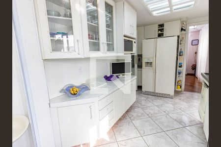 Apartamento à venda com 247m², 3 quartos e 2 vagas Apartamento à venda com 247m², 3 quartos e 2 vagasCozinha