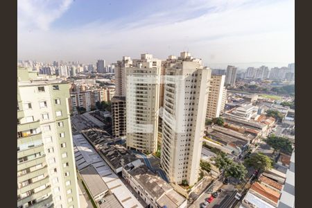 Apartamento à venda com 247m², 3 quartos e 2 vagas Apartamento à venda com 247m², 3 quartos e 2 vagasSala - Vista