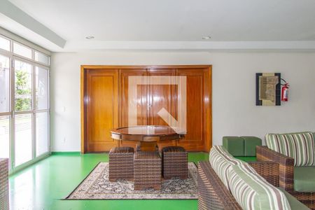 Apartamento à venda com 247m², 3 quartos e 2 vagas Apartamento à venda com 247m², 3 quartos e 2 vagasÁrea comum - Salão de jogos