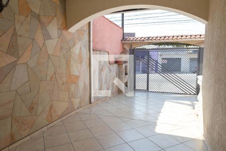 Casa à venda com 180m², 4 quartos e 3 vagasÁrea externa 