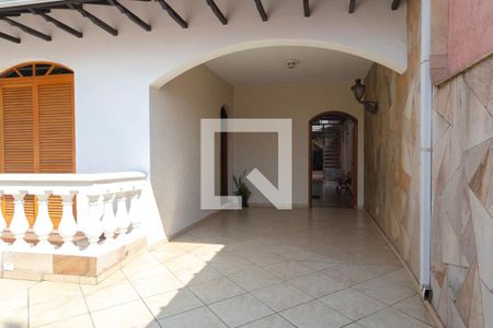 Casa à venda com 180m², 4 quartos e 3 vagasÁrea externa 