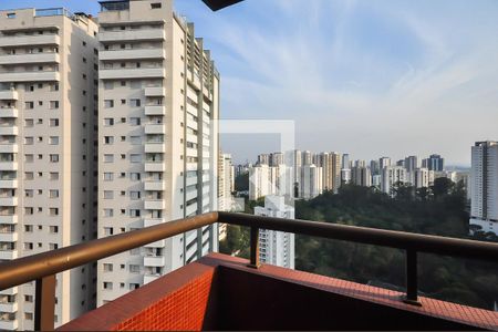 Apartamento à venda com 100m², 2 quartos e 2 vagasVaranda da Suíte 2