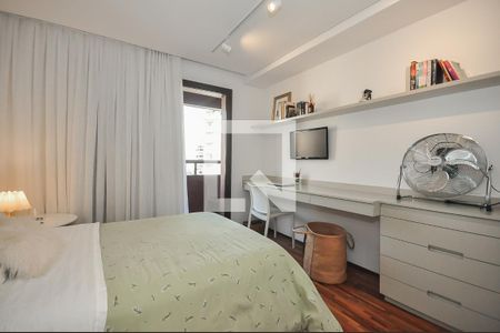 Apartamento à venda com 100m², 2 quartos e 2 vagasSuíte 1