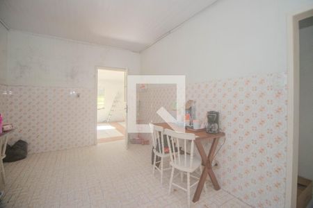 Casa à venda com 300m², 2 quartos e 2 vagas Casa à venda com 300m², 2 quartos e 2 vagasCozinha