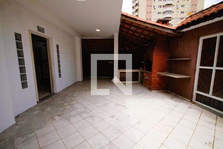 Garagem de casa para alugar com 4 quartos, 254m² em Aviação, Praia Grande