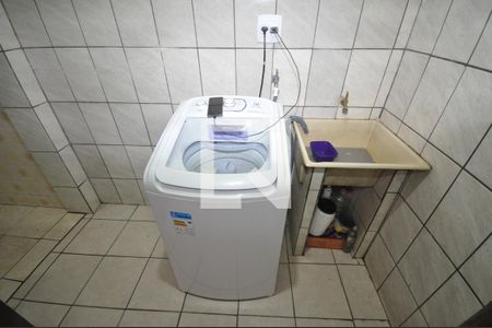 Casa à venda com 120m², 3 quartos e 1 vagaArea de serviço 2