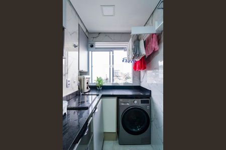 Apartamento à venda com 43m², 2 quartos e sem vaga Apartamento à venda com 43m², 2 quartos e sem vagaCozinha e Área de Serviço