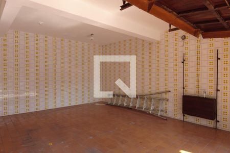 Casa à venda com 142m², 2 quartos e 3 vagasGaragem