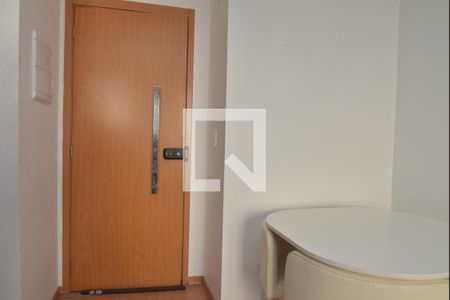 Sala  de apartamento para alugar com 2 quartos, 47m² em Utinga, Santo André
